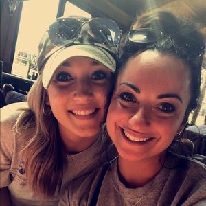 Meet your Posher, Angie